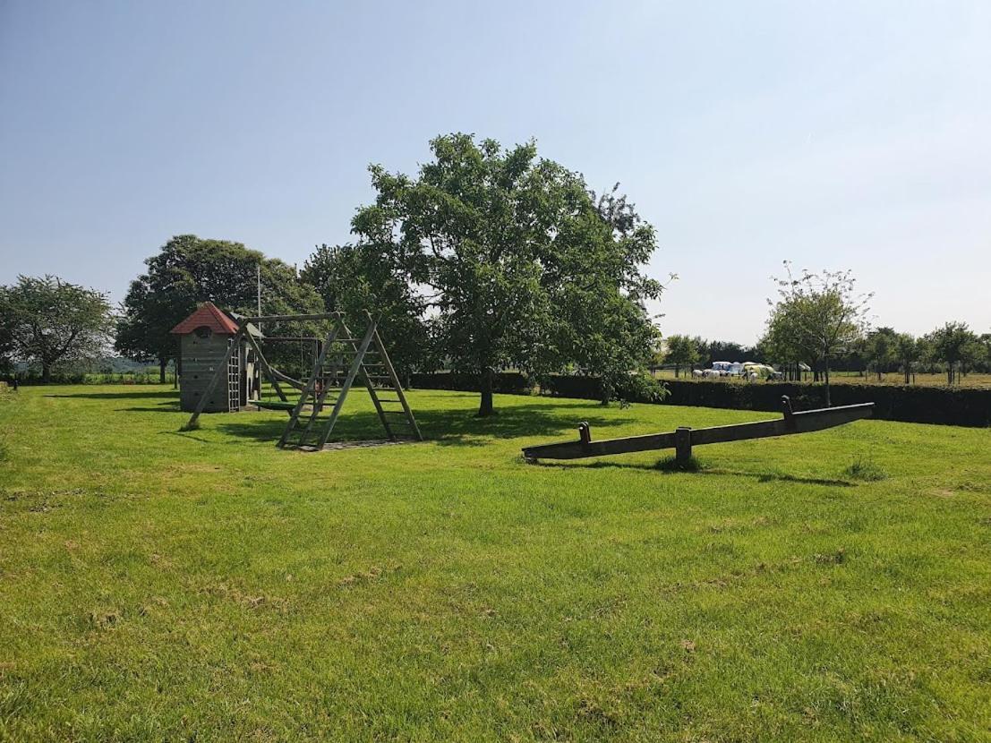 Hoeve Cobelli Noorbeek Exterior foto