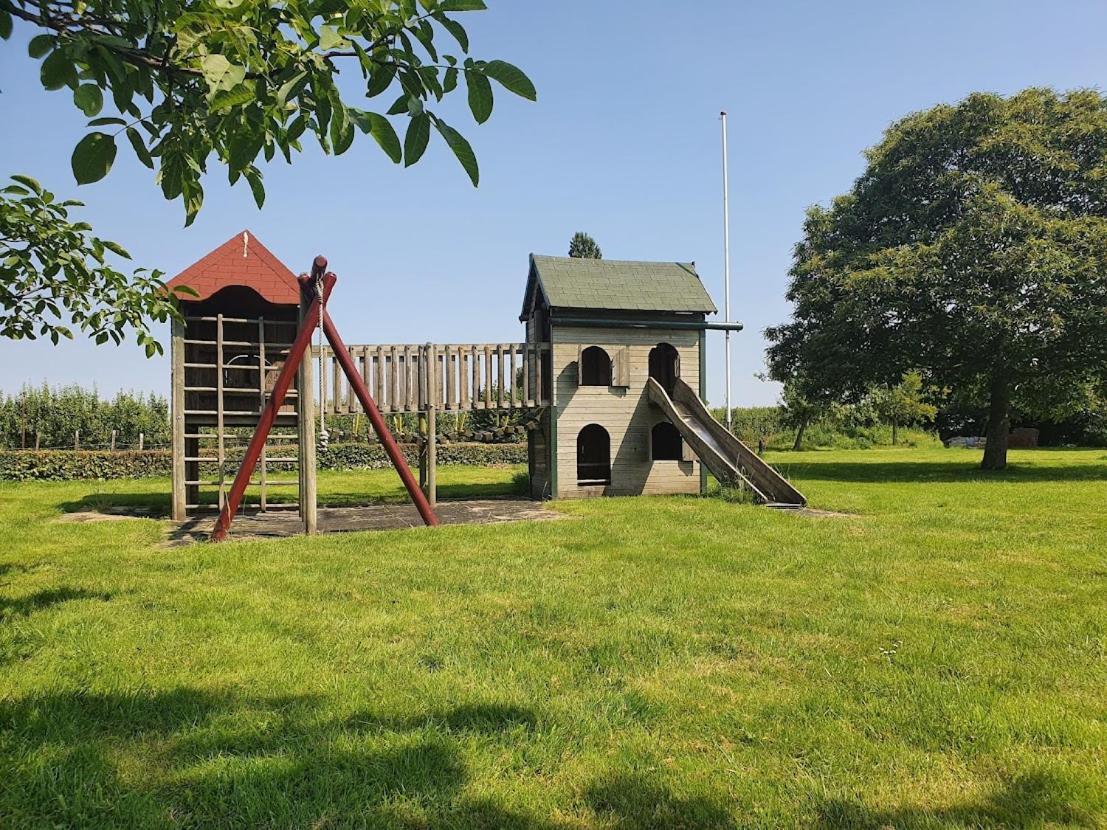 Hoeve Cobelli Noorbeek Exterior foto